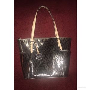 Michael Kors Purse (Gunmetal Metallic)
